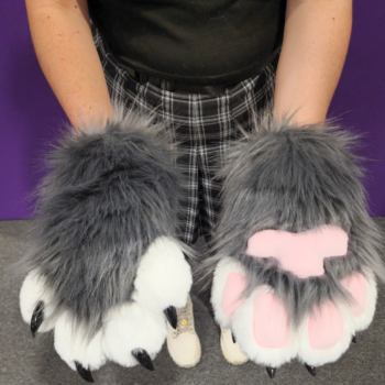 Ultra-Fluffy Fursuit Paw Gloves - Cosplay Beast Hands