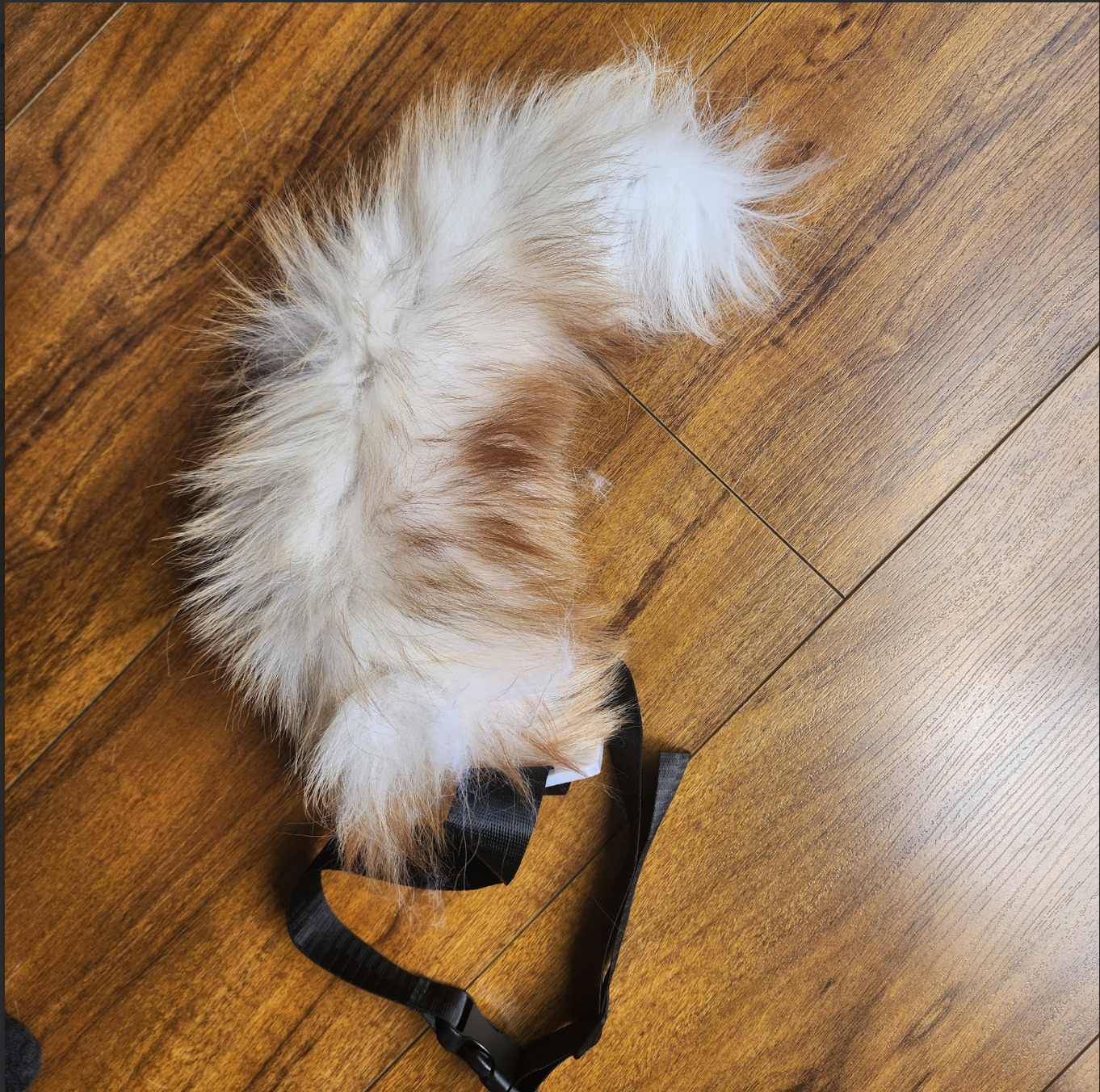 Realistic Fox Tail - Premium Faux Fur Cosplay Accessory - Image 2